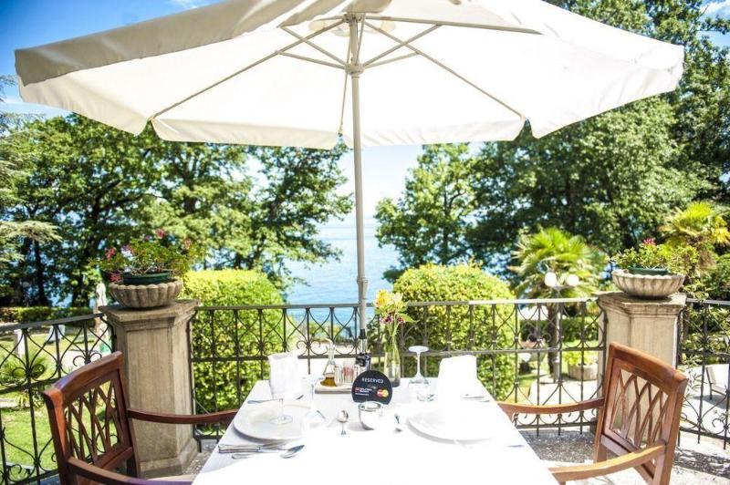 Hotel Villa Astra Lovran Luaran gambar