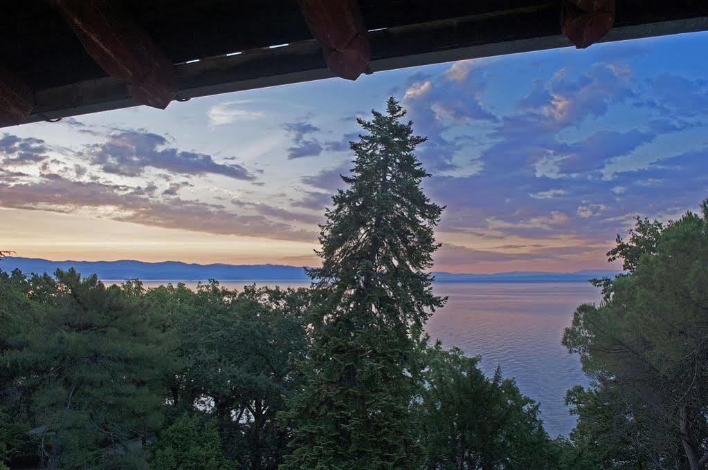 Hotel Villa Astra Lovran Luaran gambar